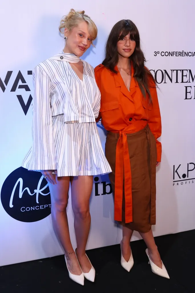 Malu Borges E Lele Burnier