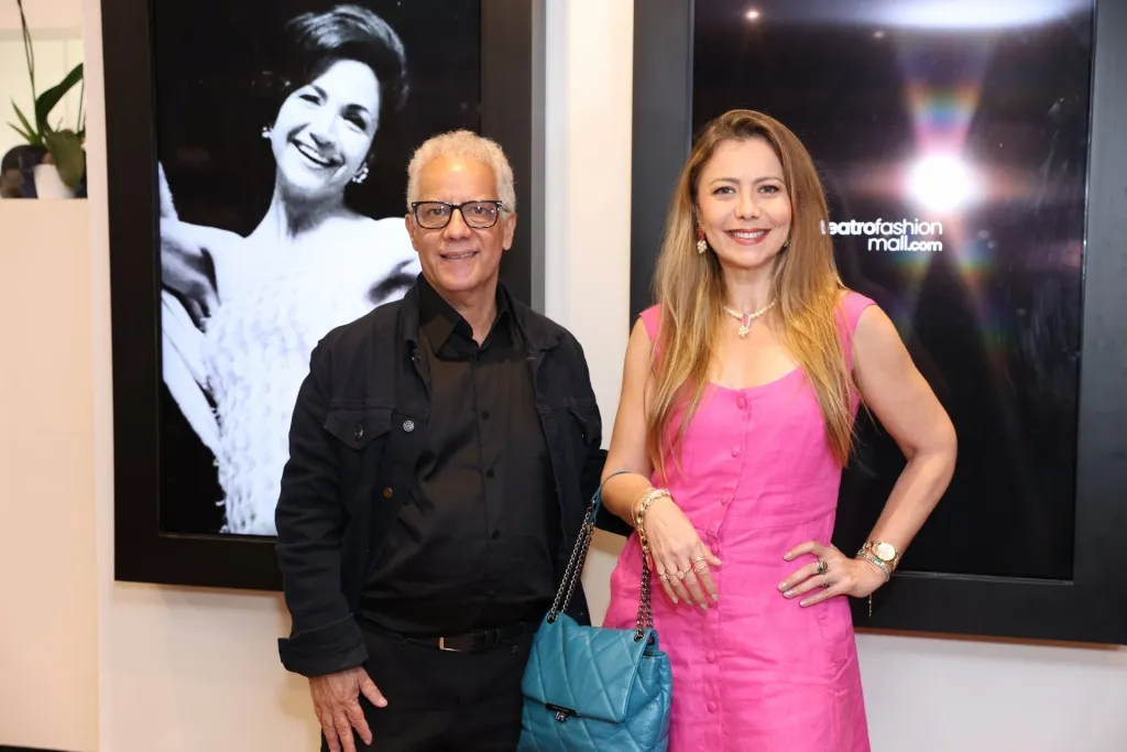 Mário Meireles E Simone Soares