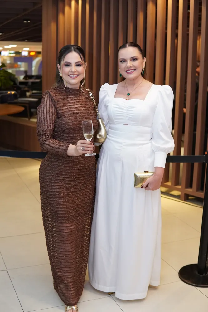 Michele Pacheco E Fliméria Ferreira