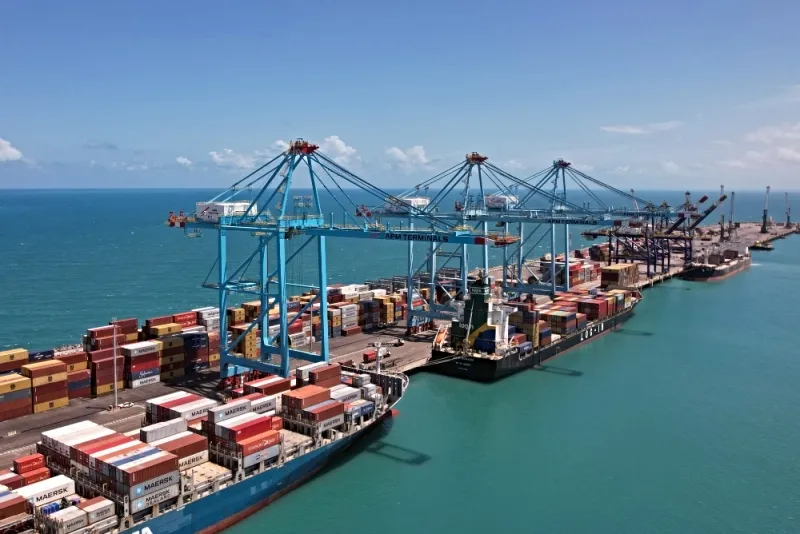 INFRAESTRUTURA MODERNIZADA - Pecém terá sistema ‘shore power’ com energia renovável a partir de setembro