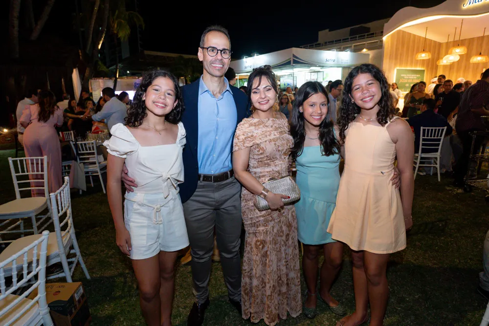 Nicole E Daniel Jereissati, Alyne Valentim, Camila E Sarah Jereissati