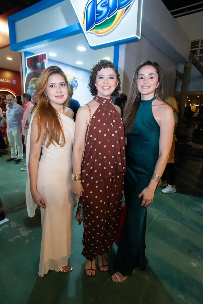 Nívea Arrais, Michele Nogueira E Roseane Gonçalves