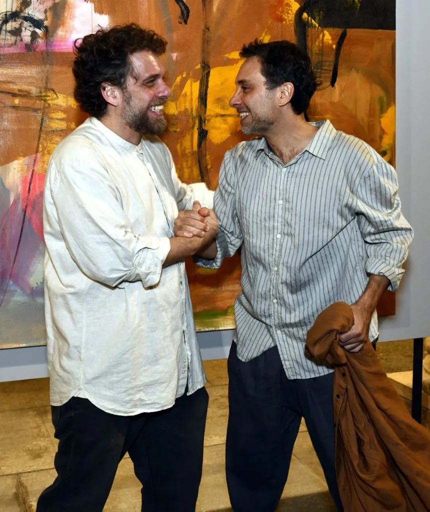 Os Irmãos João E Thomaz Velho
