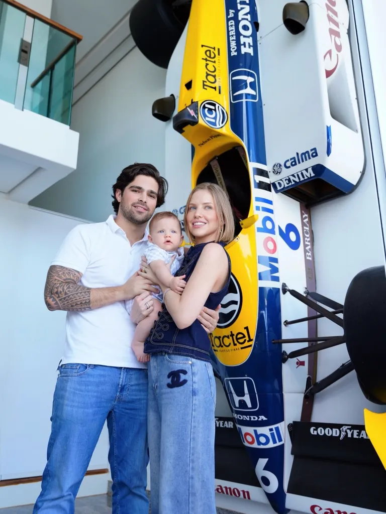 Pedro Piquet, Emmanuel E Bella Salvati.