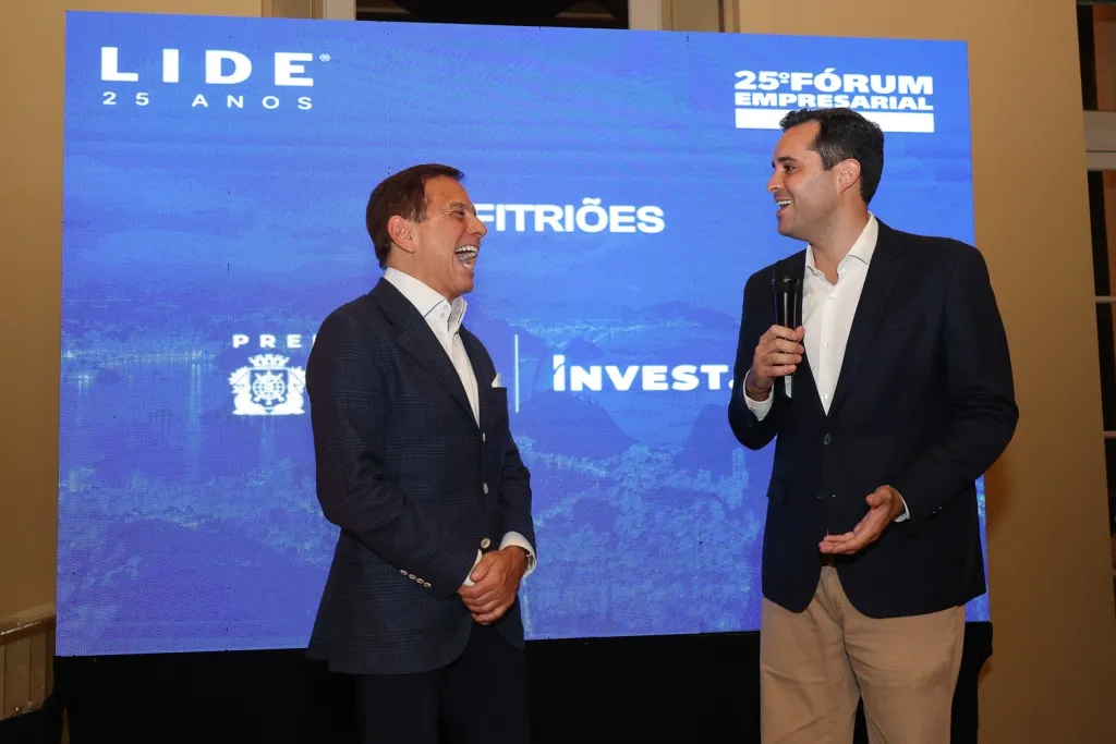 Prefeito Eduardo Cavalhere E João Doria.