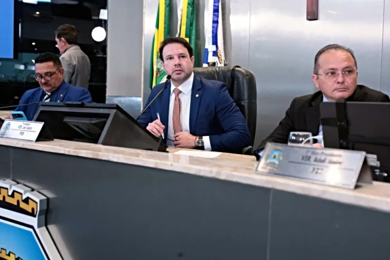 CÂMERAS PÚBLICAS E PRIVADAS - Câmara Municipal aprova modernização e a integração do videomonitoramento