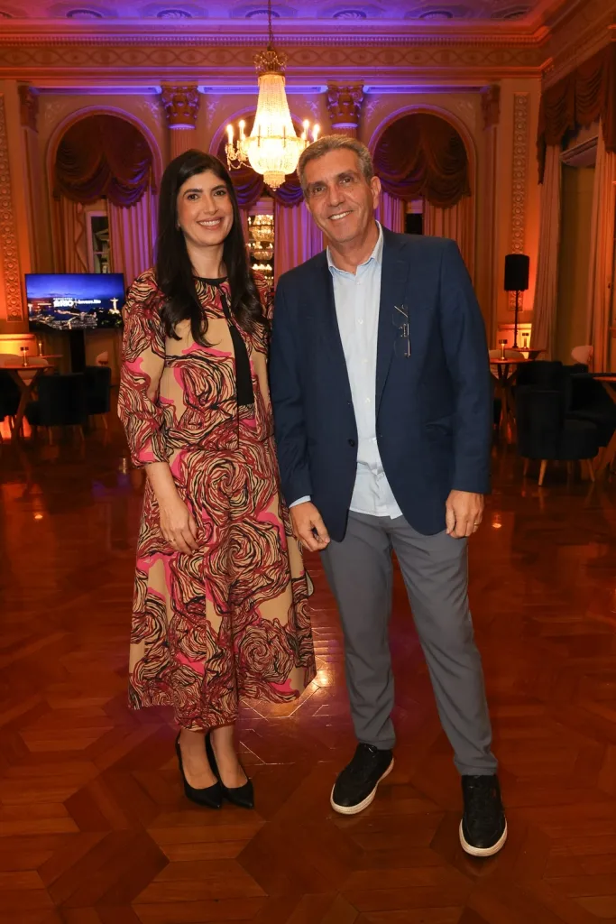 Priscila Sakalem E Marcos Salles