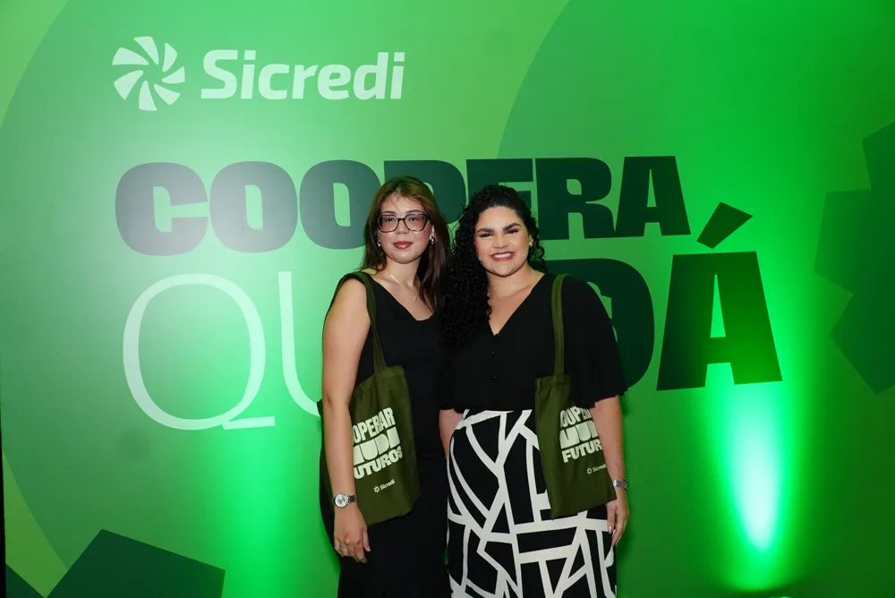 Rebeca Araújo E Rebecca Reis