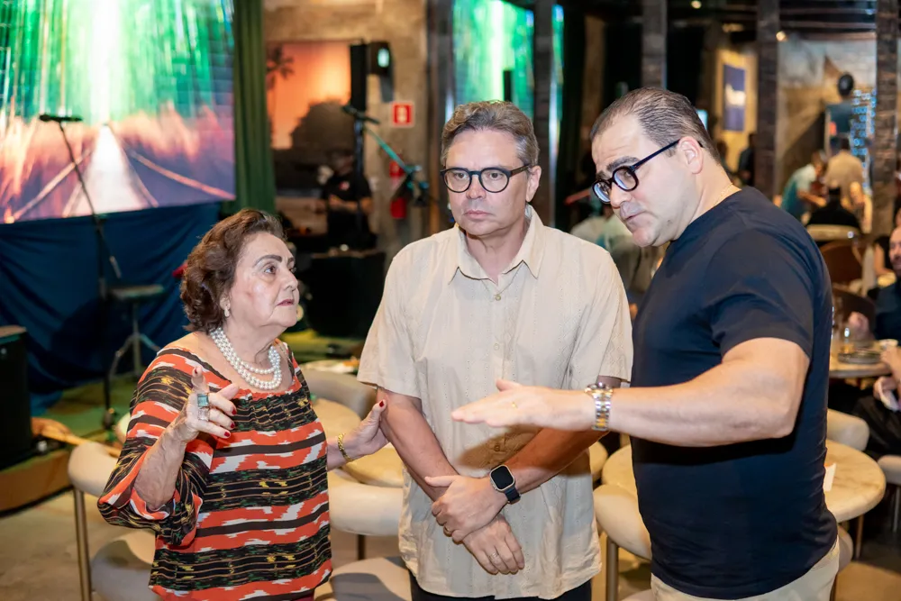 Regina E Alexandre Clemente, E Luciano Neto