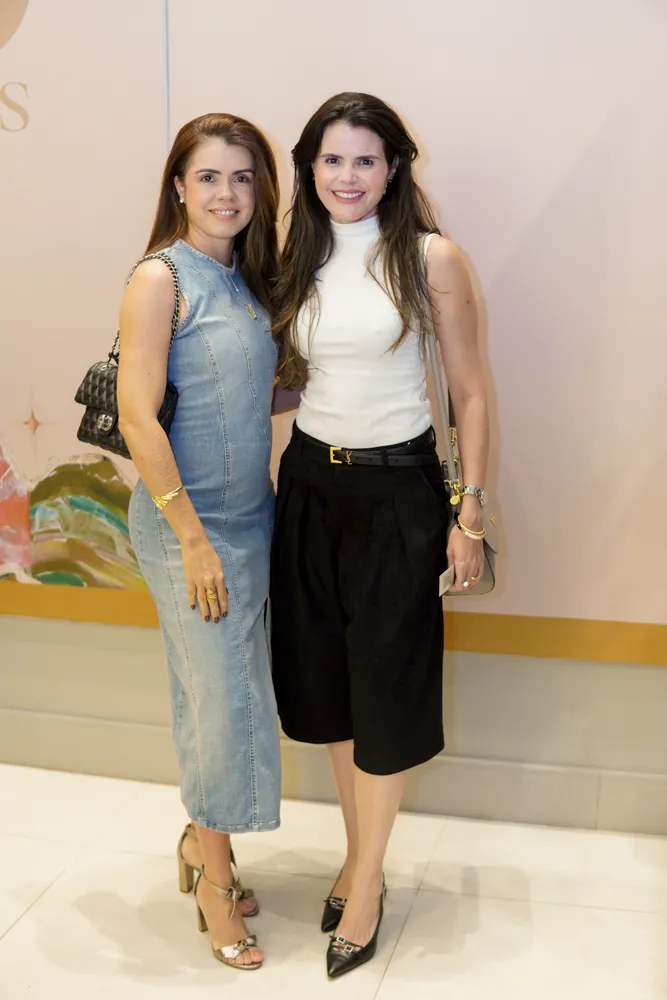 Renata Farias E Lia Vivieiros (1)