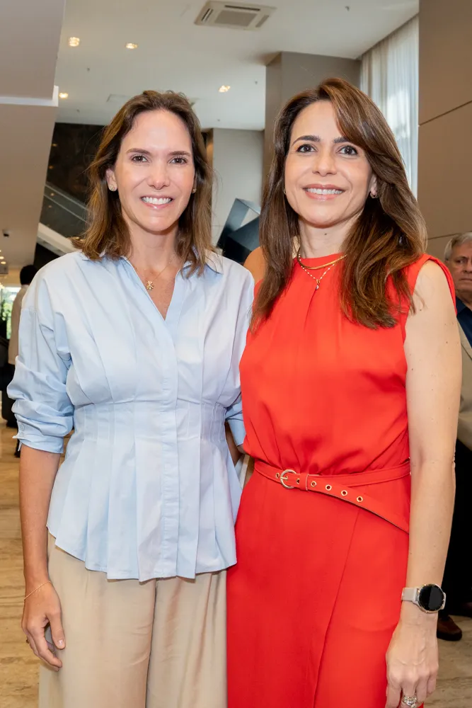 Renata Santos E Camila Fernandes