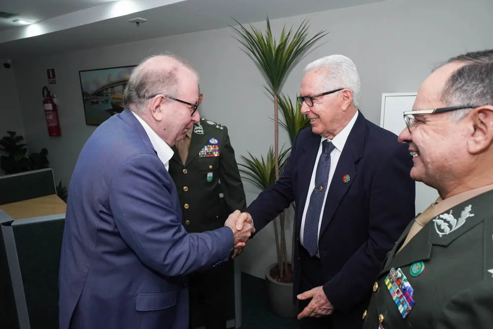 Ricardo Cavalcante, Gen. Júlio Lima Verde E Gen. Barreto (3)