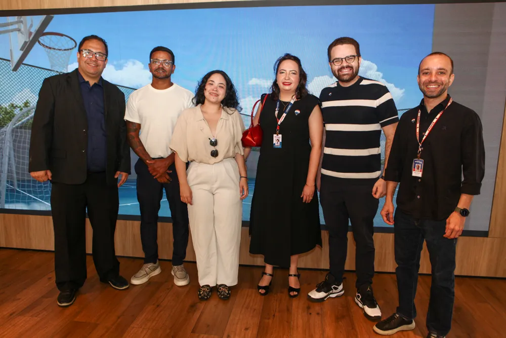 Rodrigo Dias, Dudu Carvalho,gabriela Takada, Cristina Tabosa, Leonardo Bastos E Nilton Prestes