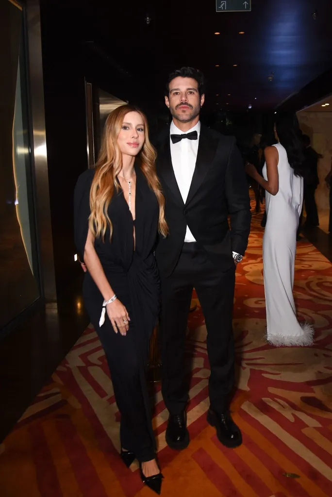 Rodrigo Mussi E Namorada