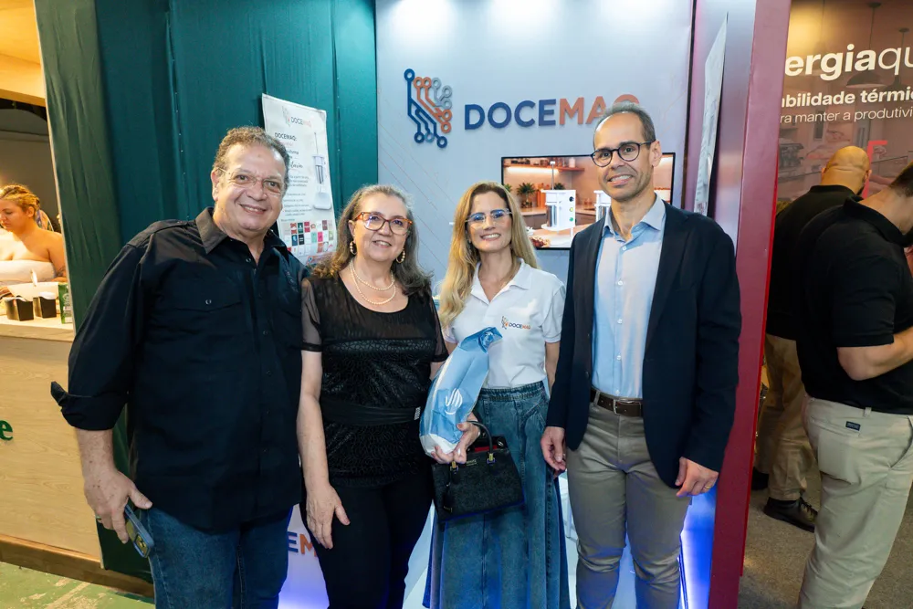 Rogério E Melissa Parente, Ludmila Castelo Branco E Daniel Jereissati