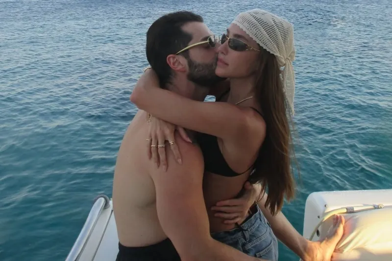 Romana Novais e Alok aproveitam dias de verão a dois em Mykonos