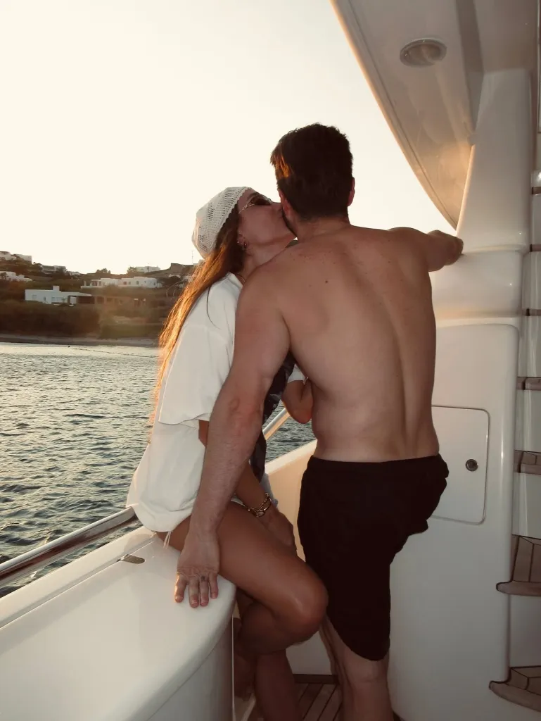Romana Novais E Alok Em Mykonos