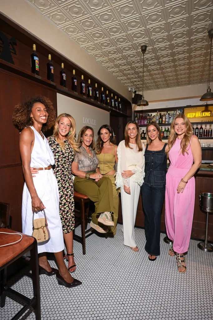 Sabrina Paiva, Patsy Scarpa, Fátima Scarpa, Bel Pimenta, Giovana De Pieri, Helena Lunardelli E Dani Cabrera