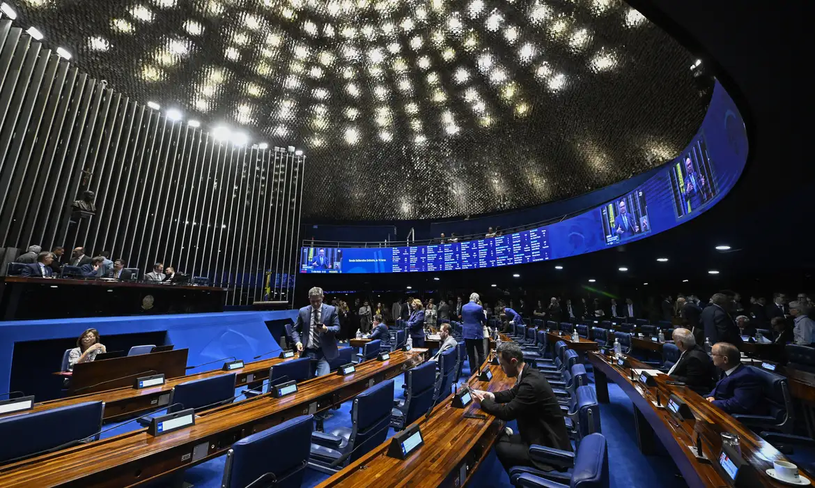 Senado aprova empréstimos de US$ 1,8 bi para estados e municípios