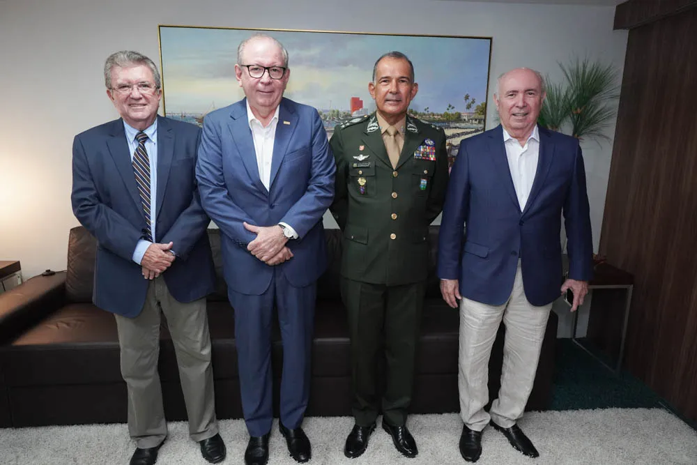 Sérgio E Ricardo Cavalcante, Gen. Montenegro E Amarílio Cavalcante (1)