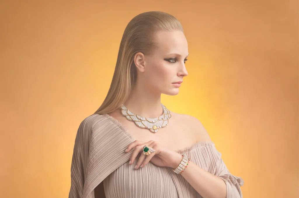 Van Cleef & Arpels revisita o Egito Antigo em nova coleção de alta-joalheria