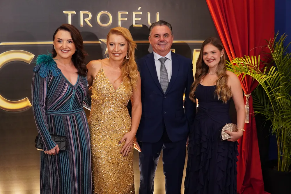 Vânia Lemos, Natália Varela, Luiz Ponte E Júlia Lemos (1)