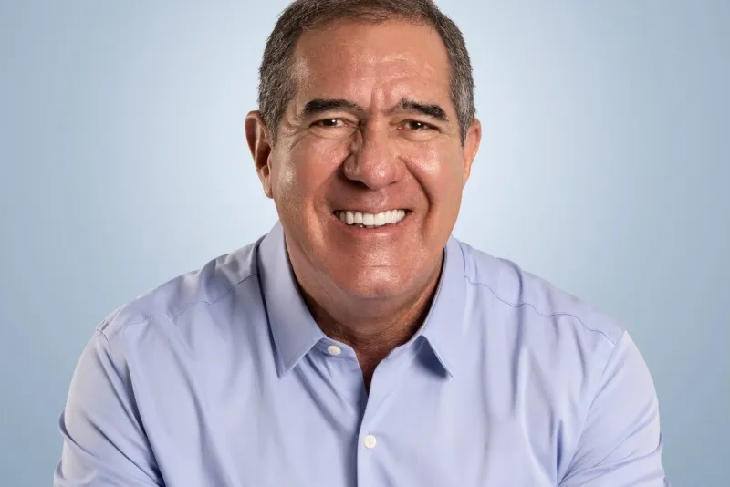Luiz Gastão abre campanha em Fortaleza com missa e mobilizações