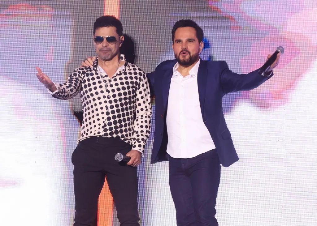Zezé Di Camargo E Luciano